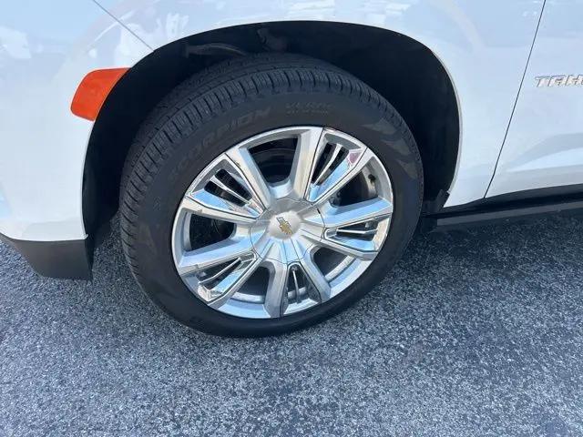2022 Chevrolet Tahoe 4WD High Country