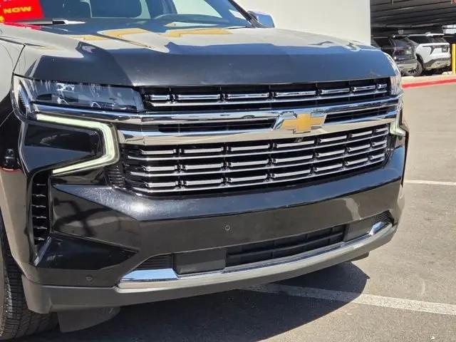 2024 Chevrolet Suburban 4WD Premier