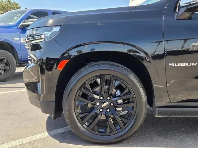2024 Chevrolet Suburban 4WD Premier