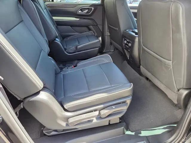 2024 Chevrolet Suburban 4WD Premier