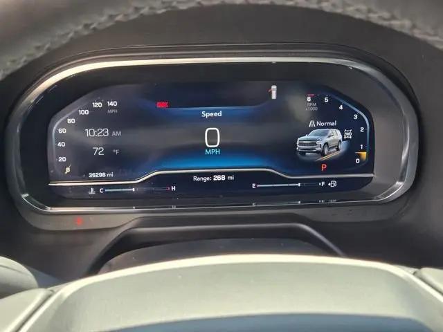 2024 Chevrolet Suburban 4WD Premier