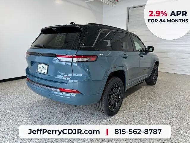 2026 Jeep Grand Cherokee Summit 4x4