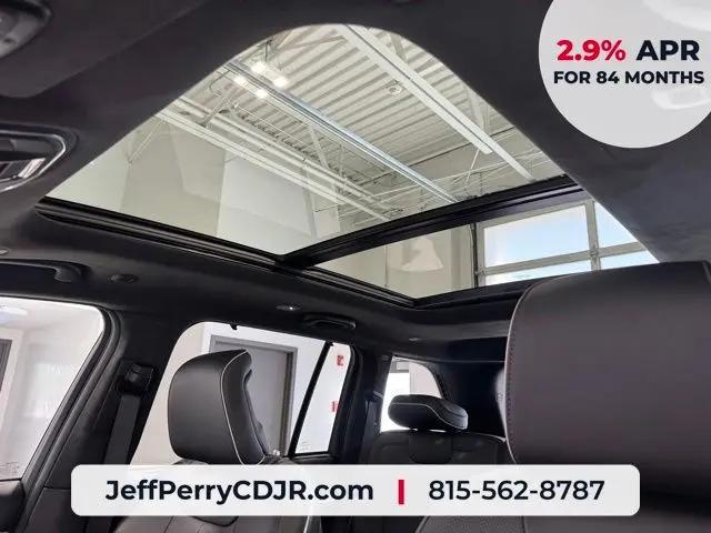 2026 Jeep Grand Cherokee Summit 4x4