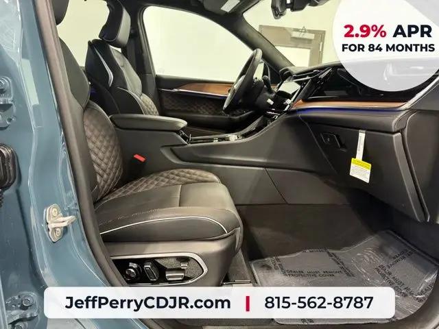 2026 Jeep Grand Cherokee Summit 4x4
