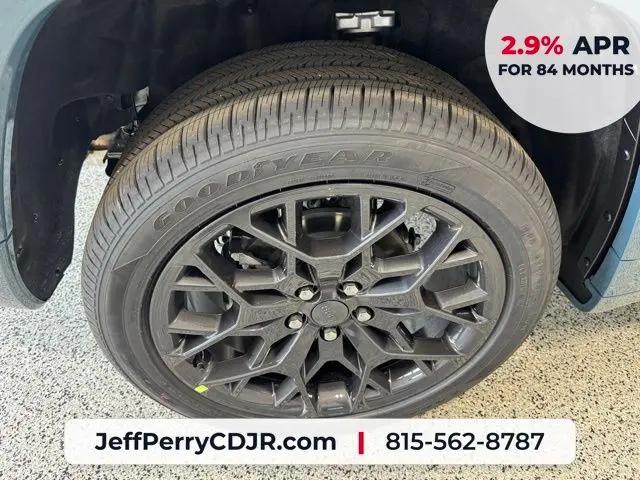 2026 Jeep Grand Cherokee Summit 4x4