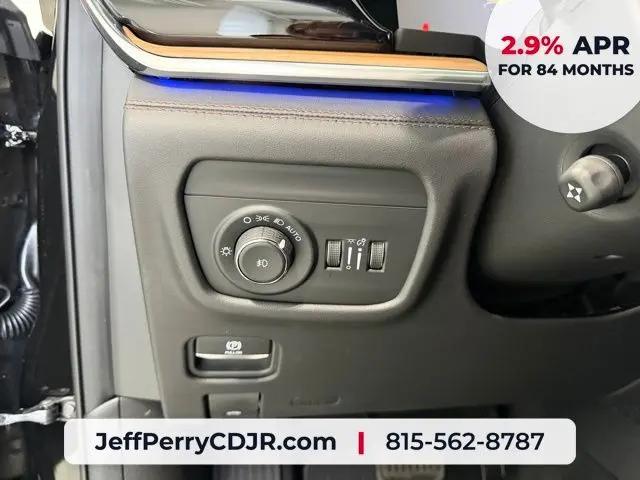 2026 Jeep Grand Cherokee L Summit 4x4
