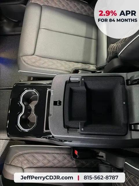 2026 Jeep Grand Cherokee L Summit 4x4