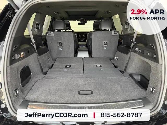 2026 Jeep Grand Cherokee L Summit 4x4