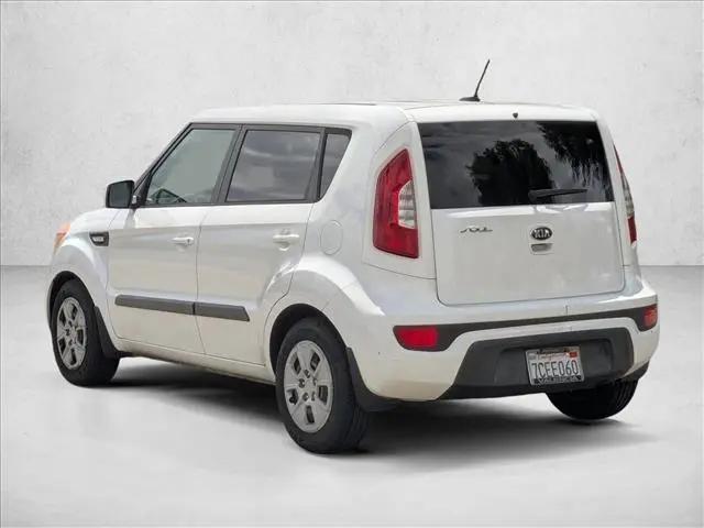 2013 Kia Soul Base