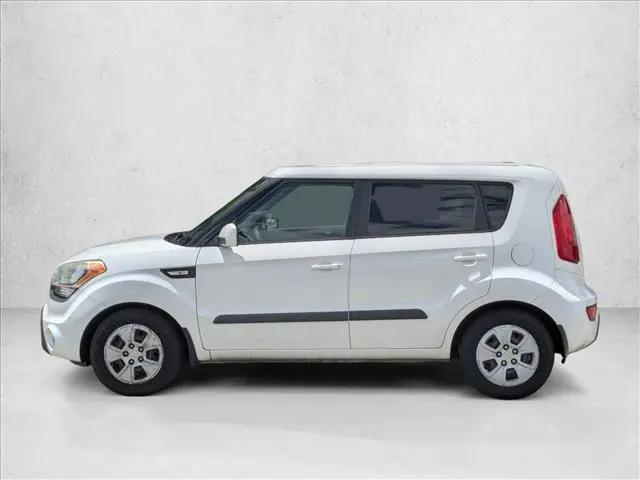 2013 Kia Soul Base