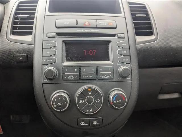 2013 Kia Soul Base