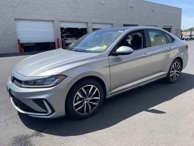 2025 Volkswagen Jetta 1.5T SE