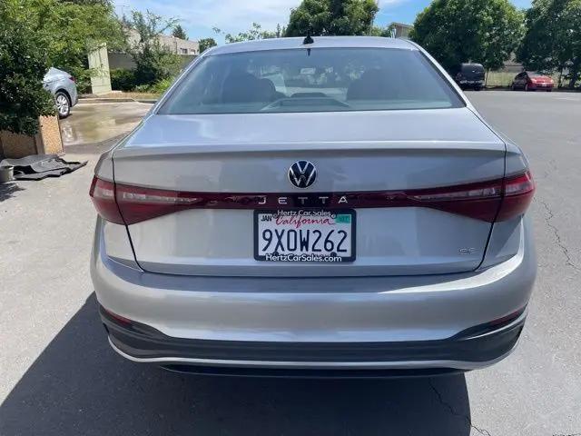 2025 Volkswagen Jetta 1.5T SE