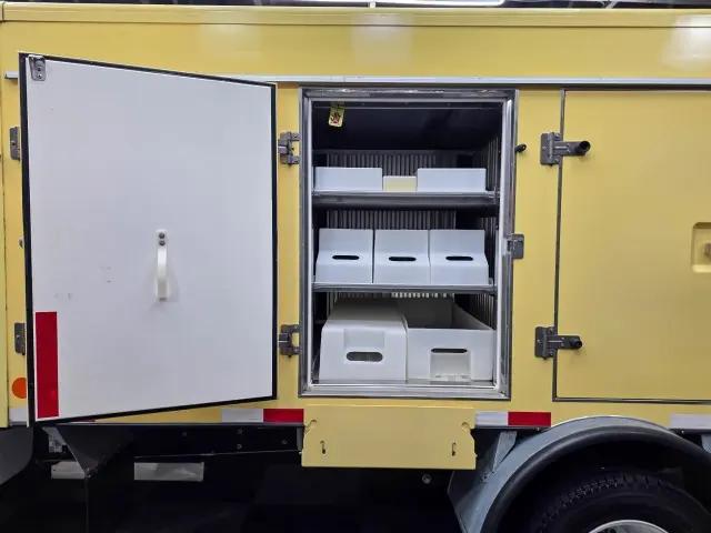 2022 Ford E-450 Cutaway Base
