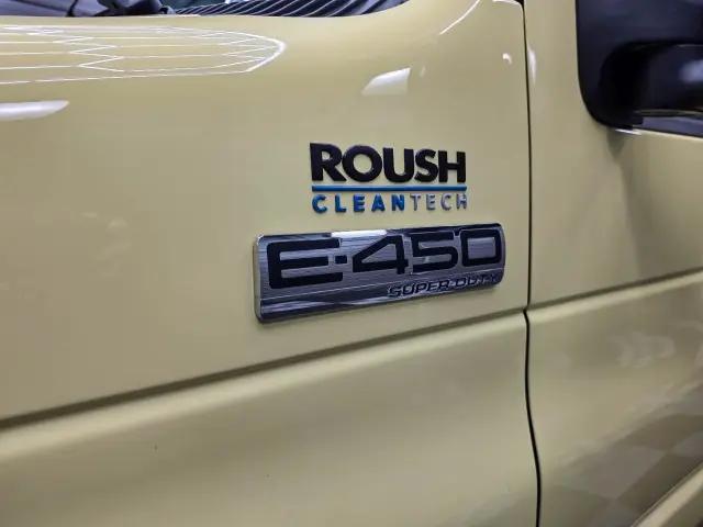 2022 Ford E-450 Cutaway Base
