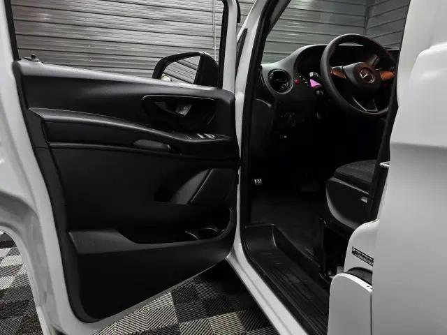 2021 Mercedes-Benz Metris Standard