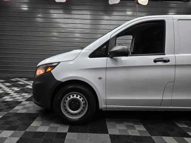 2021 Mercedes-Benz Metris Standard