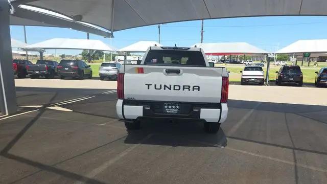 2026 Toyota Tundra Limited CrewMax 5.5' Bed