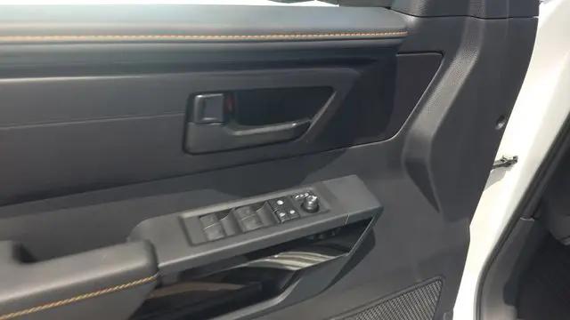 2026 Toyota Tundra Limited CrewMax 5.5' Bed