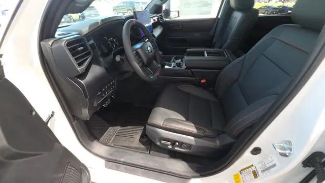 2026 Toyota Tundra Limited CrewMax 5.5' Bed