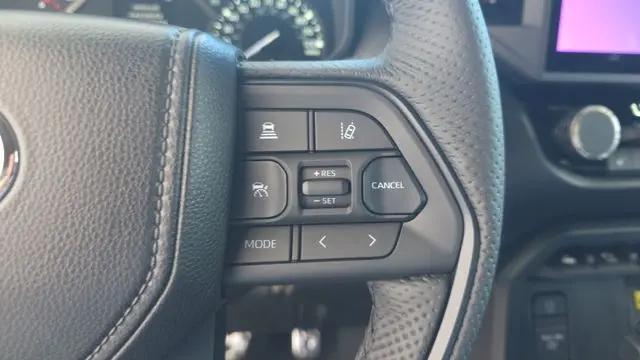 2026 Toyota Tundra Limited CrewMax 5.5' Bed