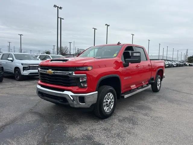 2024 Chevrolet Silverado 2500HD 4WD Crew Cab Standard Bed LT