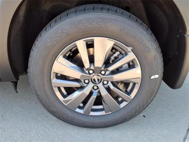 2025 Nissan Pathfinder SV 4WD