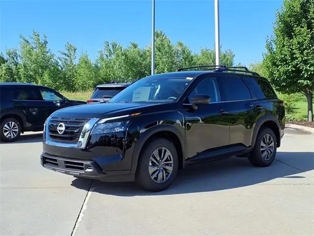 2025 Nissan Pathfinder SV 4WD