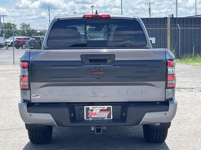 2026 Nissan Frontier Crew Cab Long Bed PRO-4X 4x4