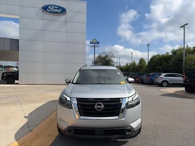 2025 Nissan Pathfinder SV FWD