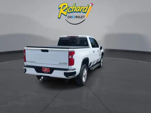 2022 Chevrolet Silverado 3500HD 4WD Crew Cab Standard Bed High Country