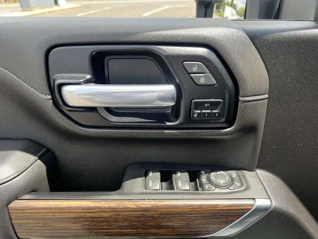 2022 Chevrolet Silverado 3500HD 4WD Crew Cab Standard Bed High Country