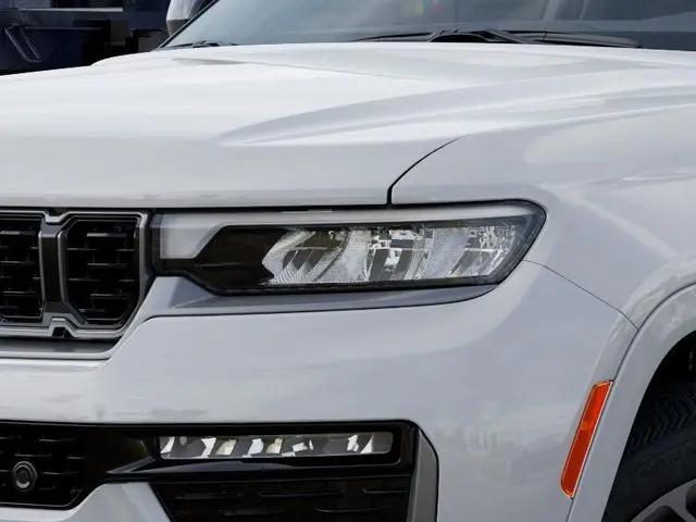 2026 Jeep Grand Cherokee Summit 4x4
