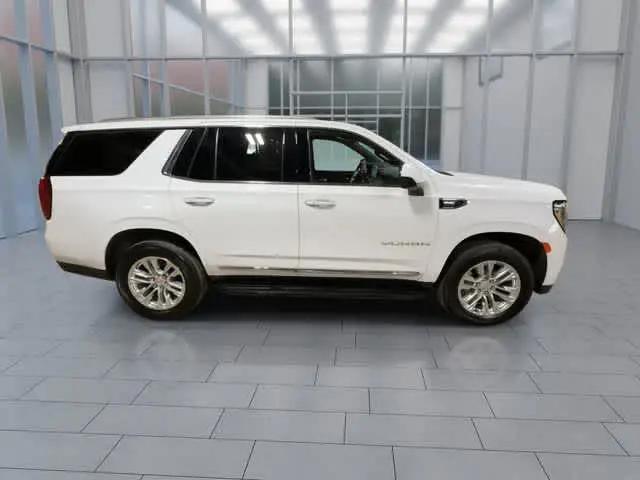 2024 GMC Yukon 4WD SLT