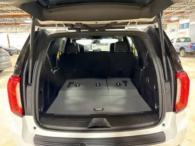 2024 GMC Yukon 4WD SLT
