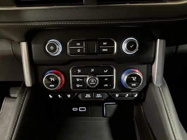 2024 GMC Yukon 4WD SLT