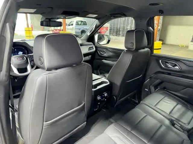 2024 GMC Yukon 4WD SLT
