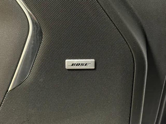 2024 GMC Yukon 4WD SLT