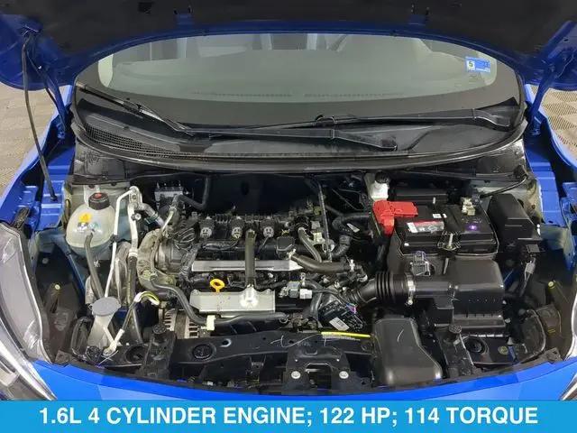 2024 Nissan Versa 1.6 SV