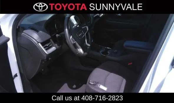 2024 GMC Terrain FWD SLE