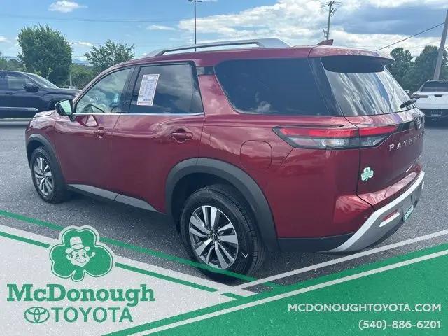 2025 Nissan Pathfinder SL 4WD