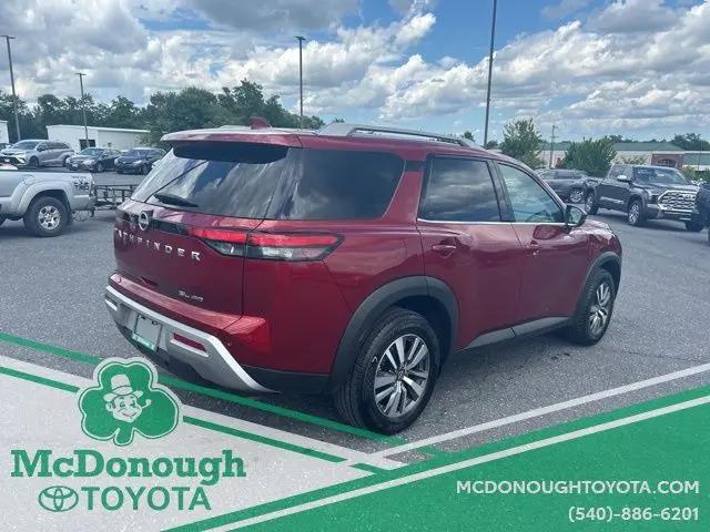 2025 Nissan Pathfinder SL 4WD