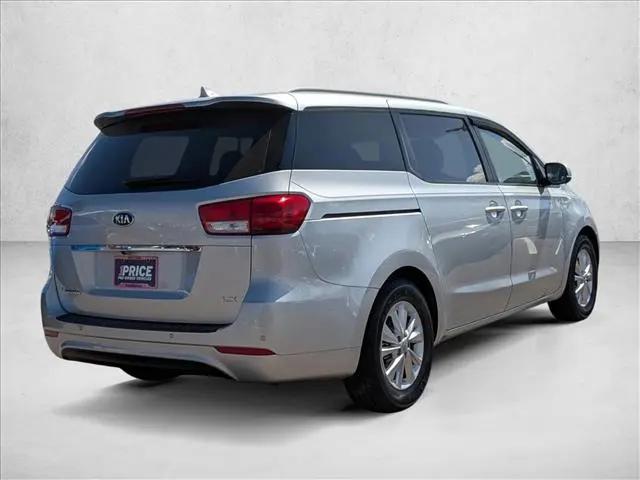 2015 Kia Sedona LX