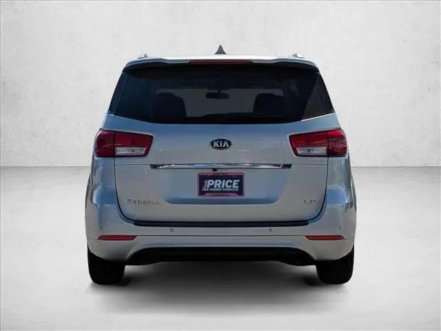 2015 Kia Sedona LX