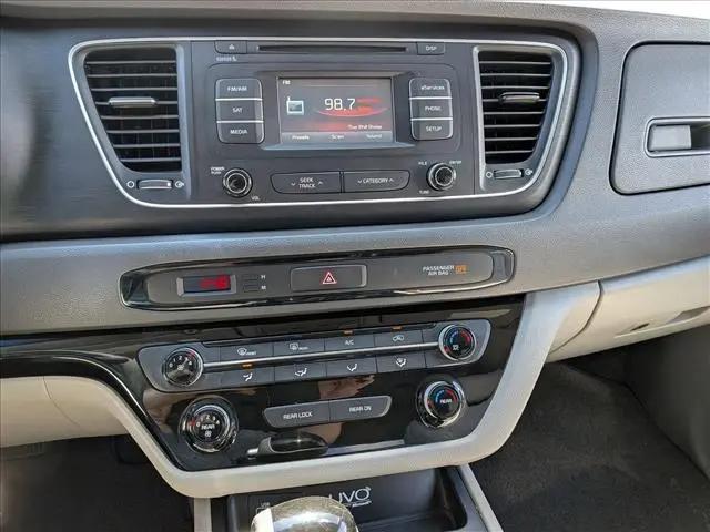 2015 Kia Sedona LX