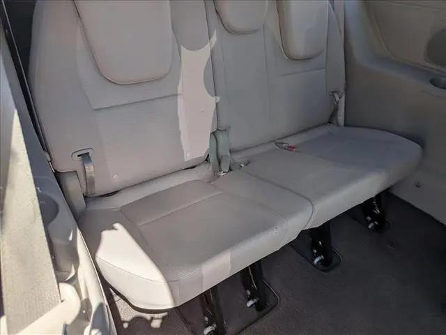 2015 Kia Sedona LX