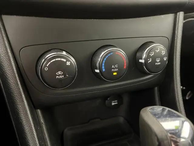 2011 Dodge Avenger Express
