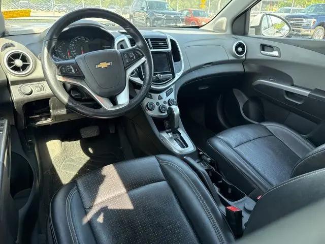 2020 Chevrolet Sonic FWD Sedan Premier