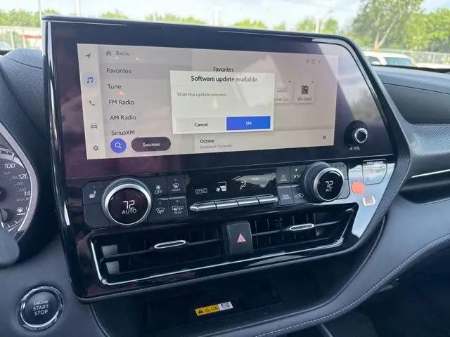 2023 Toyota Highlander XSE