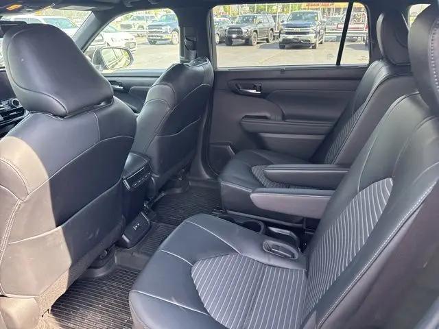 2023 Toyota Highlander XSE